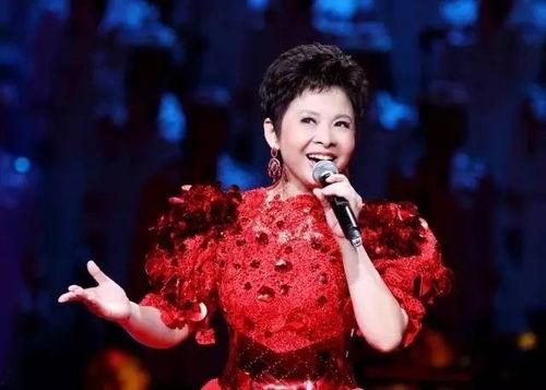 董文华陪人睡觉照片,照片曝光引发公众热议