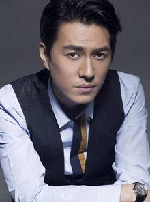 戚迹家庭背景,出身名门，演艺事业璀璨人生